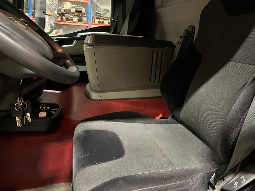 MAN TGL 12-220 BL - Φορτηγό μουσαμάς: φωτογραφία 5 MAN TGL 12-220 BL - Φορτηγό μουσαμάς: φωτογραφία 5