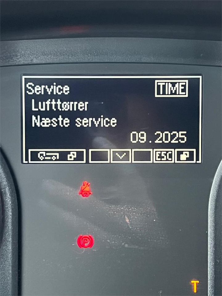 Φορτηγό μεταφοράς εμπορευματοκιβωτίων/ Κινητό αμάξωμα MAN TGS 26-500 6x2-4 LL: φωτογραφία 18 Φορτηγό μεταφοράς εμπορευματοκιβωτίων/ Κινητό αμάξωμα MAN TGS 26-500 6x2-4 LL: φωτογραφία 18