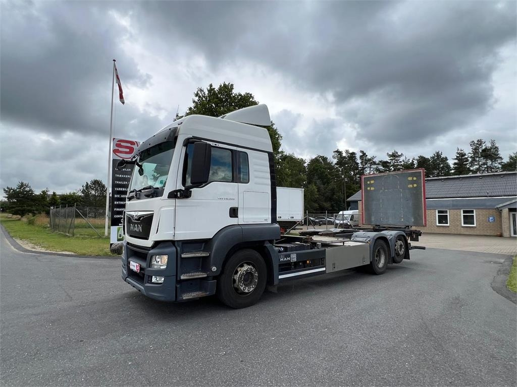 MAN TGS 26-500 6x2-4 LL - Φορτηγό μεταφοράς εμπορευματοκιβωτίων/ Κινητό αμάξωμα: φωτογραφία 1 MAN TGS 26-500 6x2-4 LL - Φορτηγό μεταφοράς εμπορευματοκιβωτίων/ Κινητό αμάξωμα: φωτογραφία 1