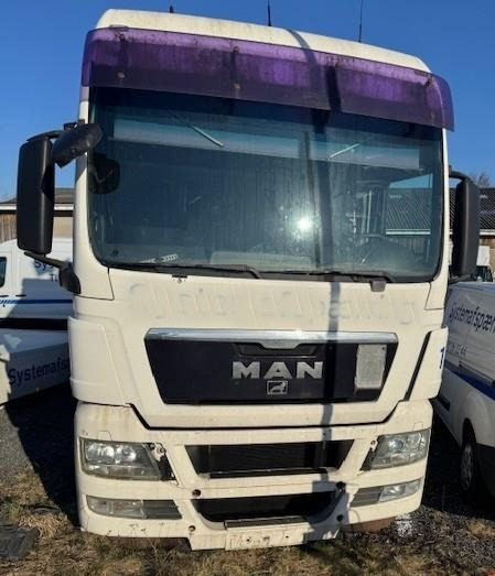 MAN TGX 18-440 4x2 LLS-U mega - Τράκτορας: φωτογραφία 1 MAN TGX 18-440 4x2 LLS-U mega - Τράκτορας: φωτογραφία 1