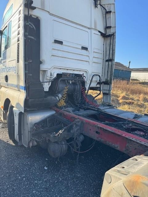 MAN TGX 18-440 4x2 LLS-U mega - Τράκτορας: φωτογραφία 3 MAN TGX 18-440 4x2 LLS-U mega - Τράκτορας: φωτογραφία 3