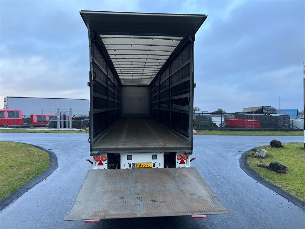 MTDK CI200 - 13,6 mtr - lodretstående lift - Επικαθήμενο κουρτίνα: φωτογραφία 3 MTDK CI200 - 13,6 mtr - lodretstående lift - Επικαθήμενο κουρτίνα: φωτογραφία 3