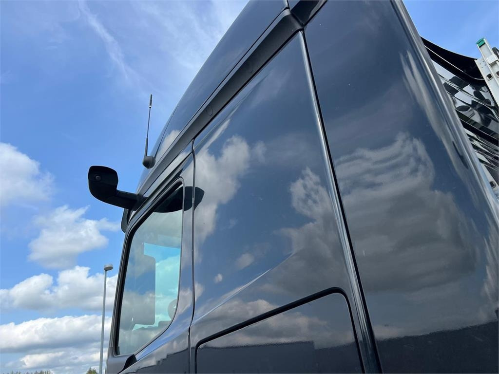 Mercedes-Benz Actros 2545 LS - Τράκτορας: φωτογραφία 2 Mercedes-Benz Actros 2545 LS - Τράκτορας: φωτογραφία 2