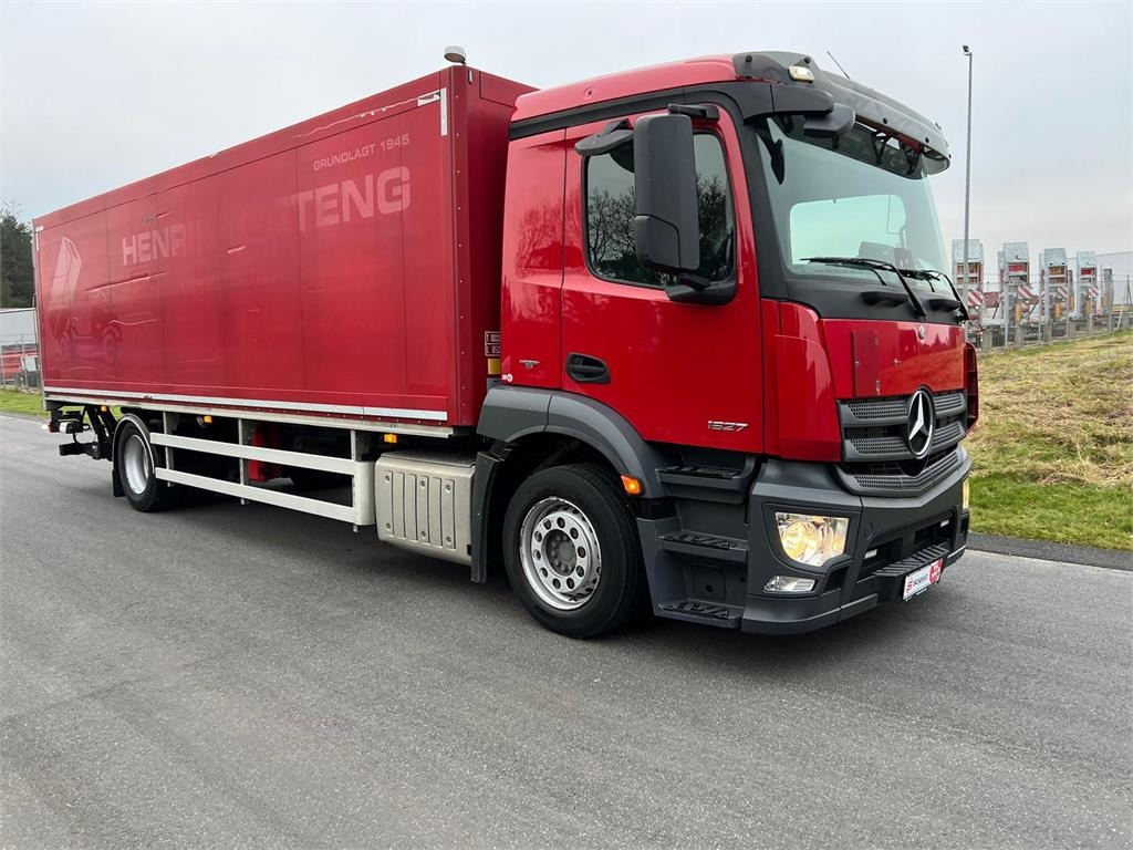 Mercedes-Benz Antos 1827 LnR - Φορτηγό κόφα: φωτογραφία 3 Mercedes-Benz Antos 1827 LnR - Φορτηγό κόφα: φωτογραφία 3