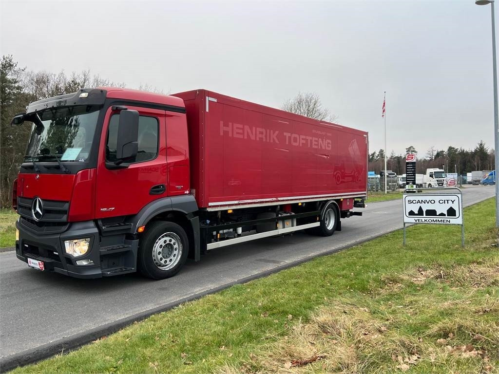 Mercedes-Benz Antos 1827 LnR - Φορτηγό κόφα: φωτογραφία 1 Mercedes-Benz Antos 1827 LnR - Φορτηγό κόφα: φωτογραφία 1