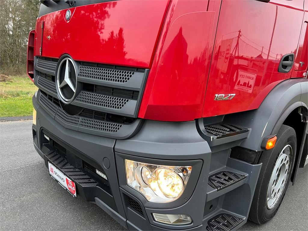 Mercedes-Benz Antos 1827 LnR - Φορτηγό κόφα: φωτογραφία 4 Mercedes-Benz Antos 1827 LnR - Φορτηγό κόφα: φωτογραφία 4