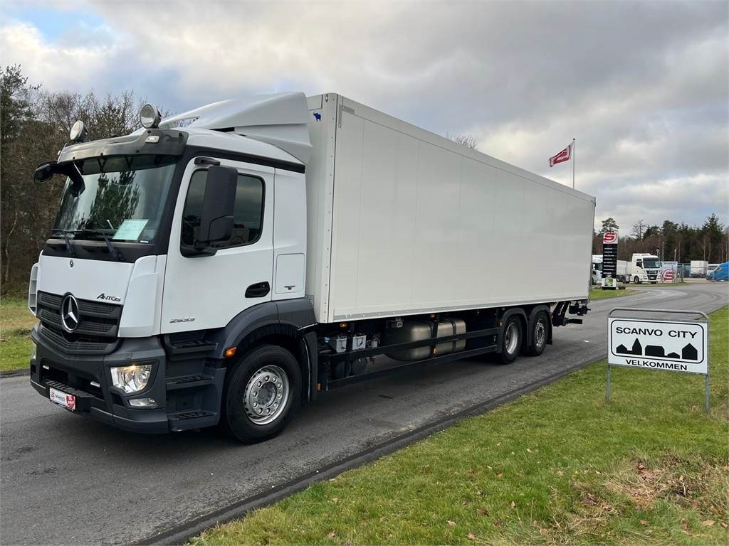 Mercedes-Benz Antos 2533 L - Φορτηγό κόφα: φωτογραφία 1 Mercedes-Benz Antos 2533 L - Φορτηγό κόφα: φωτογραφία 1