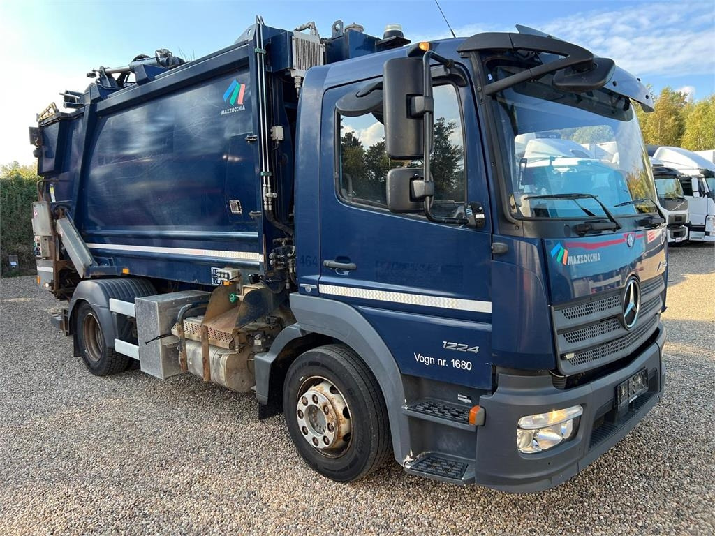 Mercedes-Benz Atego 1224 - Απορριμματοφόρο: φωτογραφία 2 Mercedes-Benz Atego 1224 - Απορριμματοφόρο: φωτογραφία 2