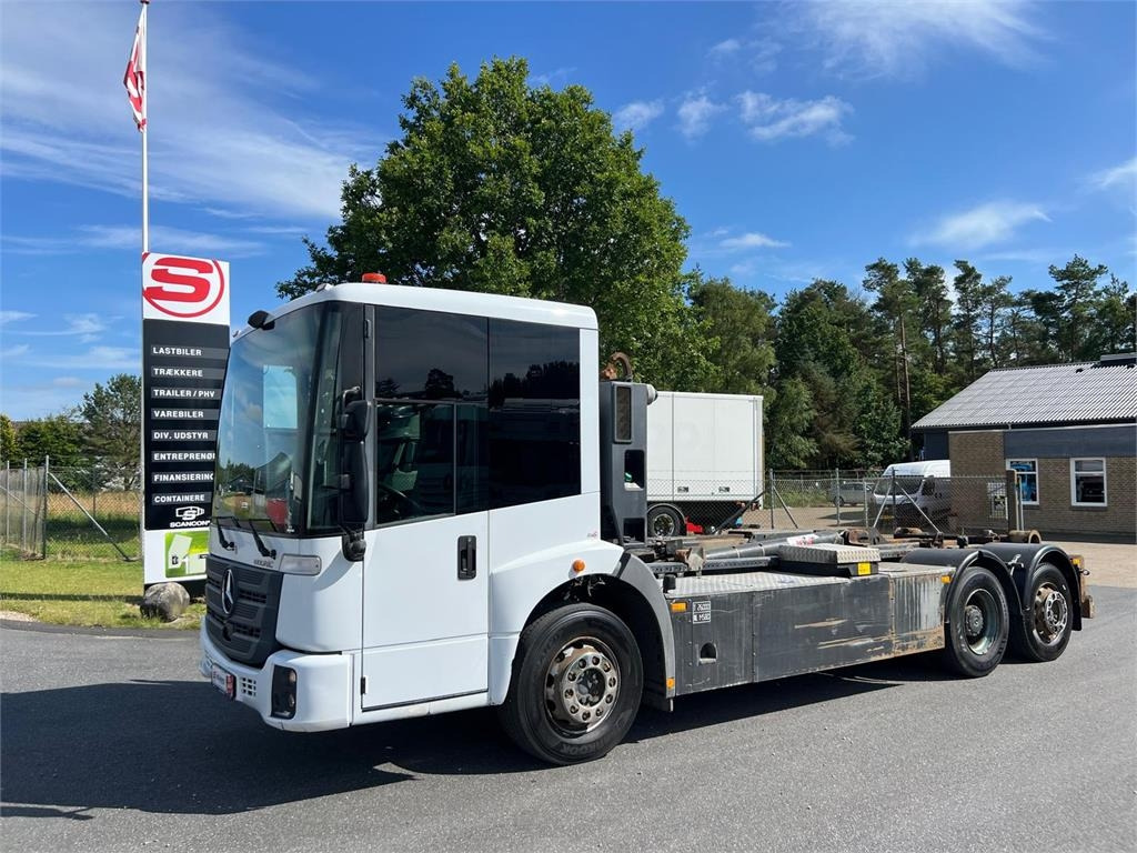 Mercedes-Benz Econic 2630 L - Φορτηγό φόρτωσης γάντζου: φωτογραφία 1 Mercedes-Benz Econic 2630 L - Φορτηγό φόρτωσης γάντζου: φωτογραφία 1