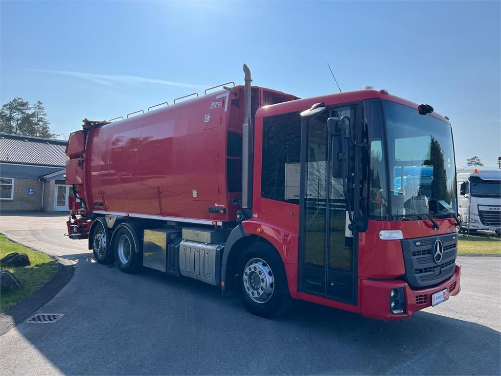 Mercedes-Benz Econic 2630L ENA 4 kammer NTM - Απορριμματοφόρο: φωτογραφία 4 Mercedes-Benz Econic 2630L ENA 4 kammer NTM - Απορριμματοφόρο: φωτογραφία 4
