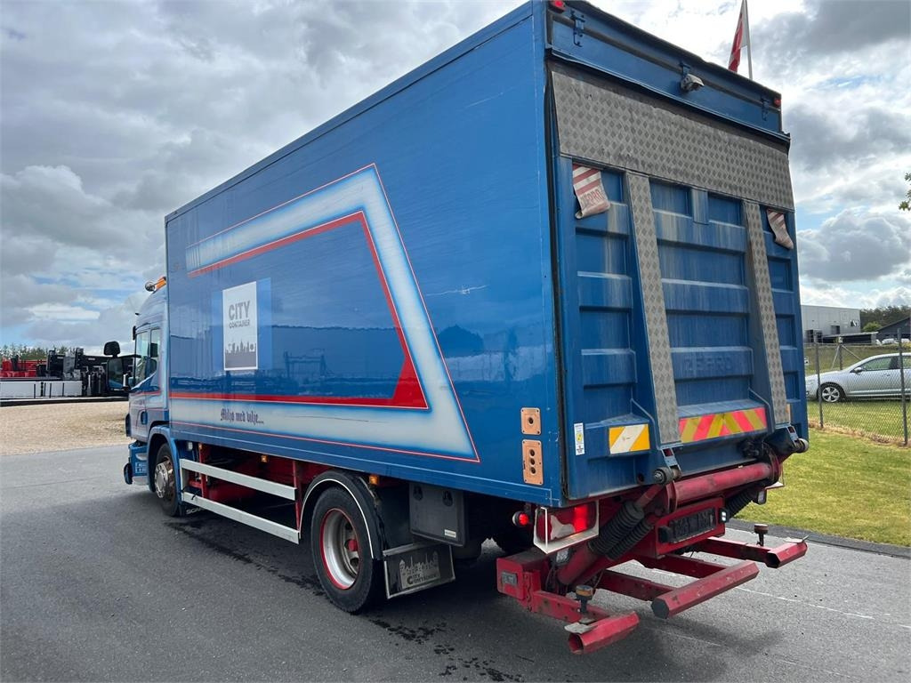 Scania P320 DB 4x2 MLB - low entry - Φορτηγό κόφα: φωτογραφία 5 Scania P320 DB 4x2 MLB - low entry - Φορτηγό κόφα: φωτογραφία 5