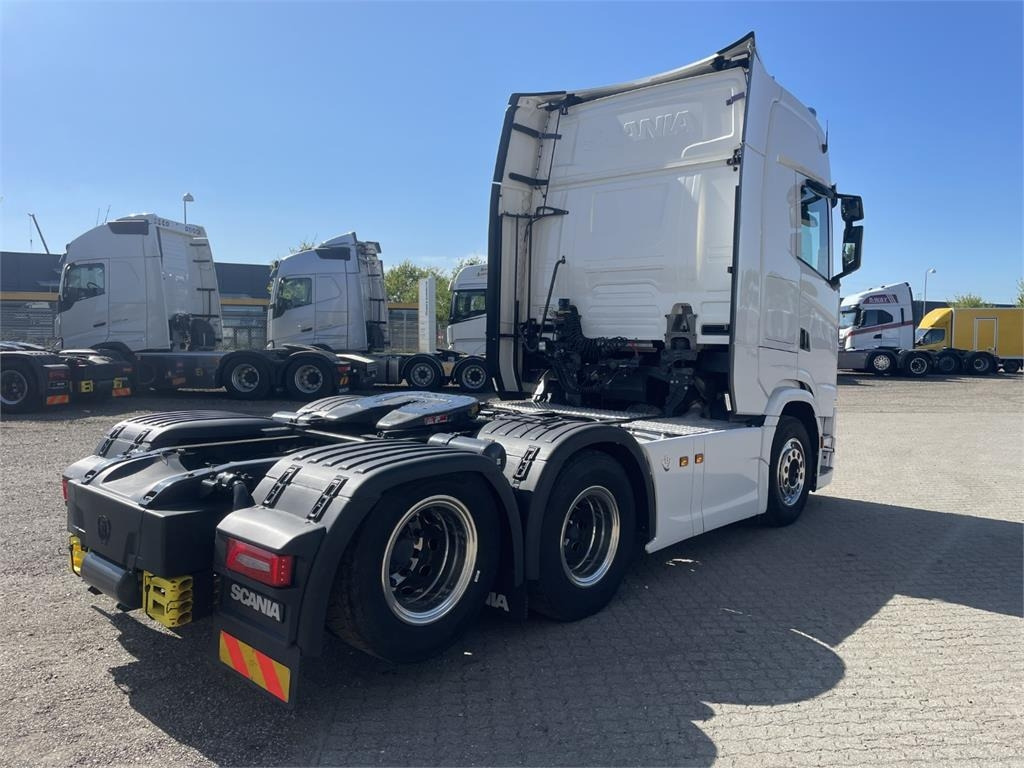 Scania S660 A 6x2 NB 2950 - Τράκτορας: φωτογραφία 2 Scania S660 A 6x2 NB 2950 - Τράκτορας: φωτογραφία 2