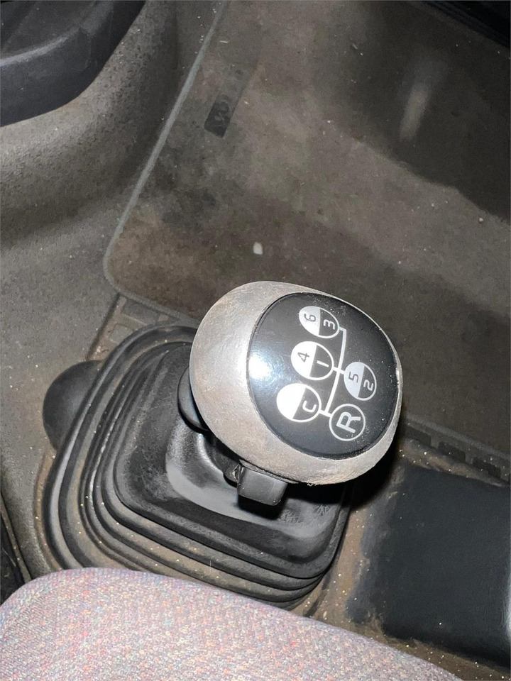 Volvo FH12-420 - Φορτηγό καδοφόρος φορτωτής: φωτογραφία 3 Volvo FH12-420 - Φορτηγό καδοφόρος φορτωτής: φωτογραφία 3