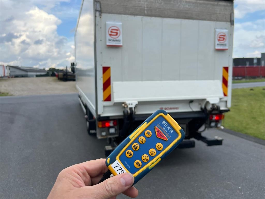 Volvo FL 250 16 ton - Φορτηγό ψυγείο: φωτογραφία 4 Volvo FL 250 16 ton - Φορτηγό ψυγείο: φωτογραφία 4