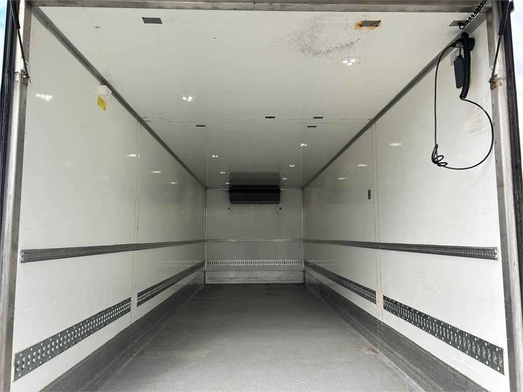 Volvo FL 250 16 ton - Φορτηγό ψυγείο: φωτογραφία 5 Volvo FL 250 16 ton - Φορτηγό ψυγείο: φωτογραφία 5