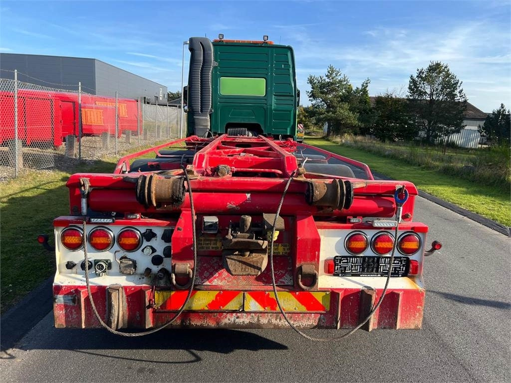 Volvo FM500 8x2*6 rigid pusher-tag tridem - Φορτηγό καδοφόρος φορτωτής: φωτογραφία 4 Volvo FM500 8x2*6 rigid pusher-tag tridem - Φορτηγό καδοφόρος φορτωτής: φωτογραφία 4