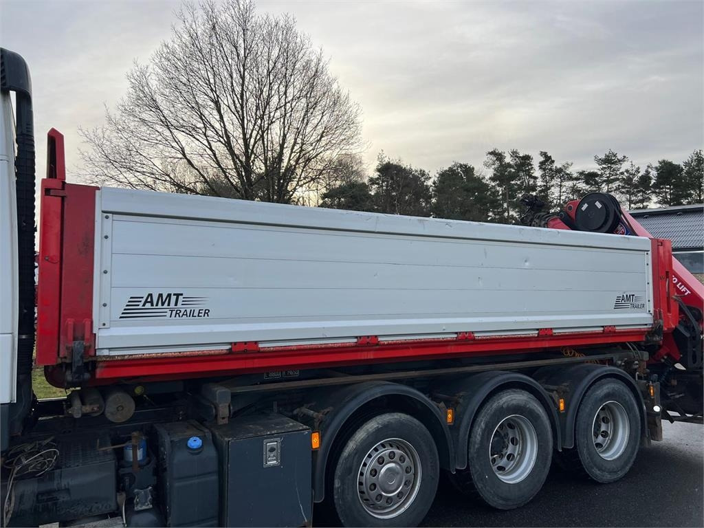 Volvo FM500 8x4 - HMF 3220K6 - Φορτηγό καδοφόρος φορτωτής: φωτογραφία 3 Volvo FM500 8x4 - HMF 3220K6 - Φορτηγό καδοφόρος φορτωτής: φωτογραφία 3