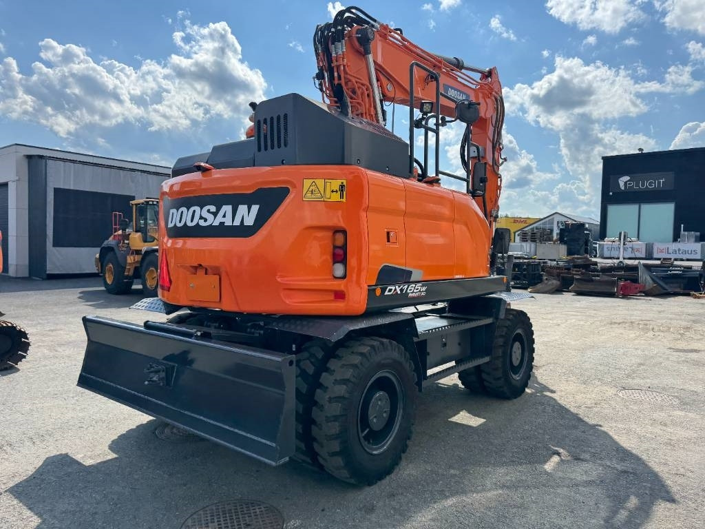 Doosan DX165W-5 PYÖRITTÄJÄLLÄ - Τροχοφόρος εκσκαφέας: φωτογραφία 5 Doosan DX165W-5 PYÖRITTÄJÄLLÄ - Τροχοφόρος εκσκαφέας: φωτογραφία 5