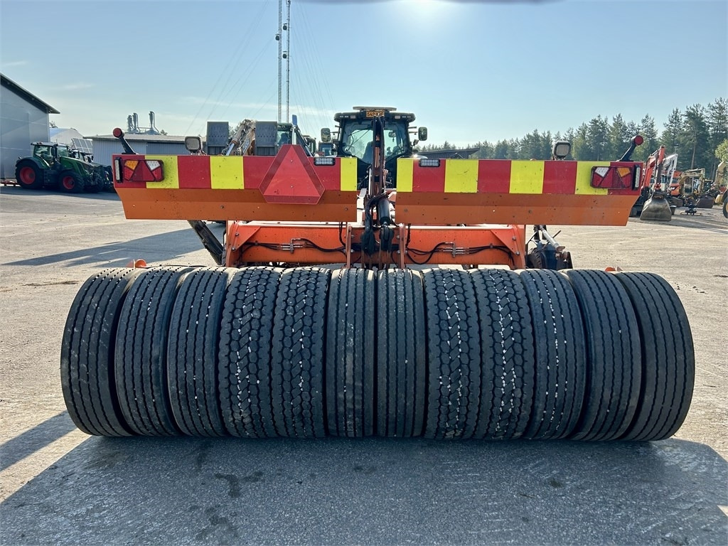 FMG TLN 570 - Γκρέιντερ: φωτογραφία 5 FMG TLN 570 - Γκρέιντερ: φωτογραφία 5