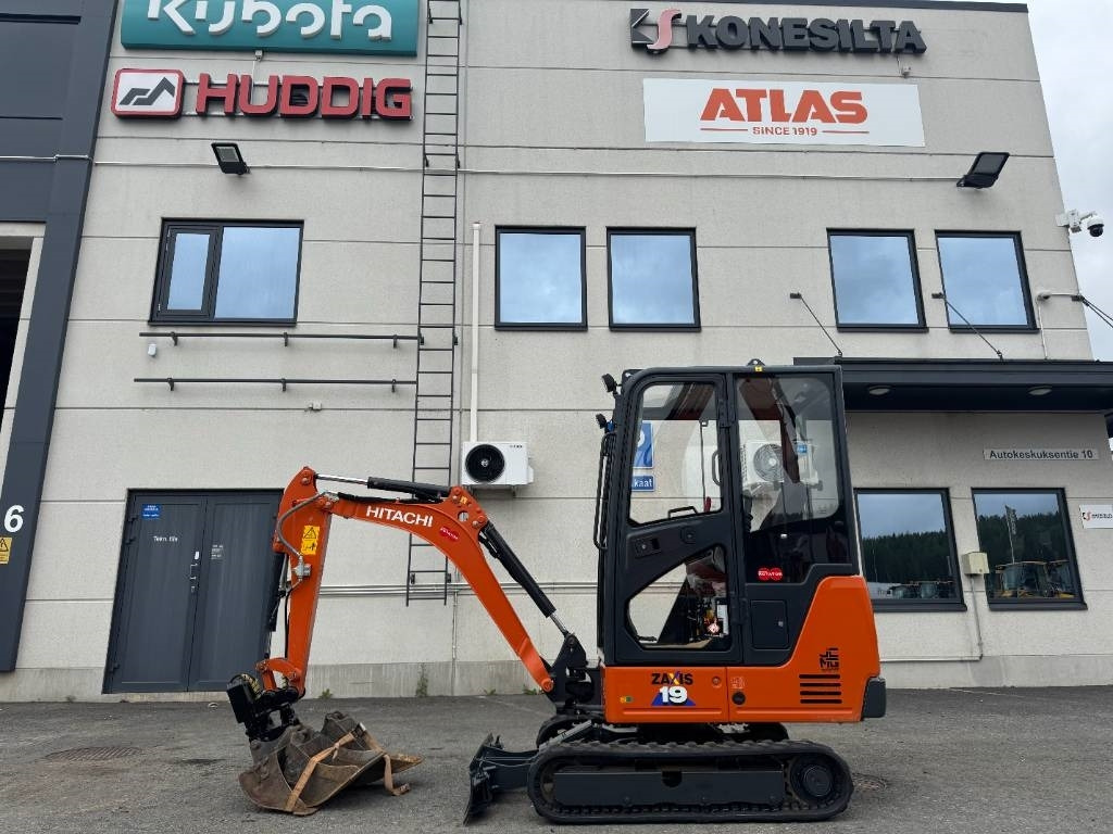 Hitachi ZX 19-6 CR - Μίνι εκσκαφέας: φωτογραφία 1 Hitachi ZX 19-6 CR - Μίνι εκσκαφέας: φωτογραφία 1
