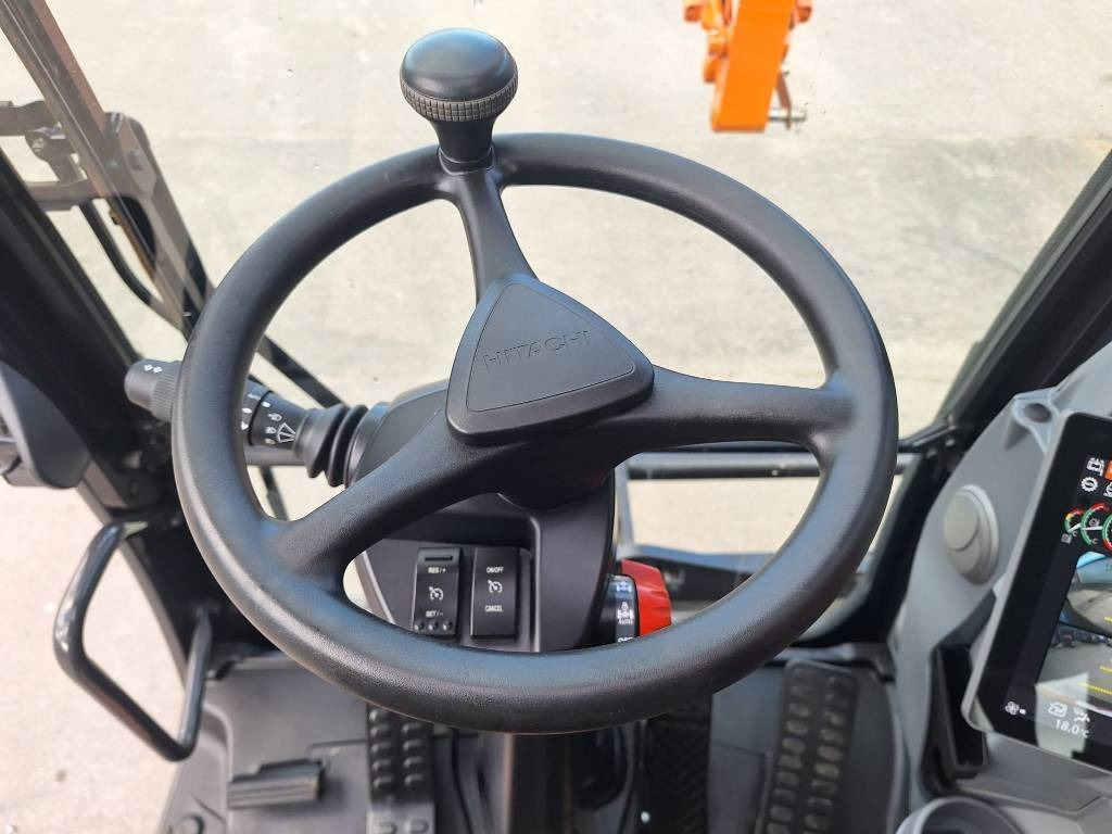 Τροχοφόρος εκσκαφέας Hitachi ZX155W-7 -STAGE 5- VÄHÄN AJETTU: φωτογραφία 13