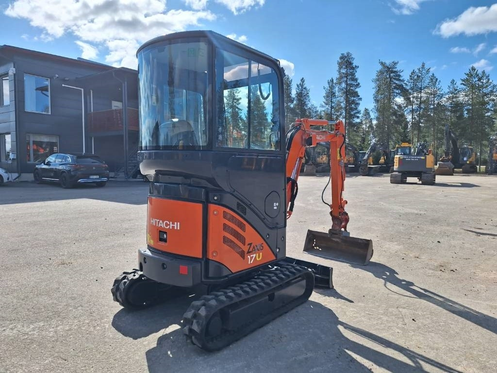 Hitachi ZX17U-2 KALLISTAJA+4-KAUHAA - Μίνι εκσκαφέας: φωτογραφία 3 Hitachi ZX17U-2 KALLISTAJA+4-KAUHAA - Μίνι εκσκαφέας: φωτογραφία 3