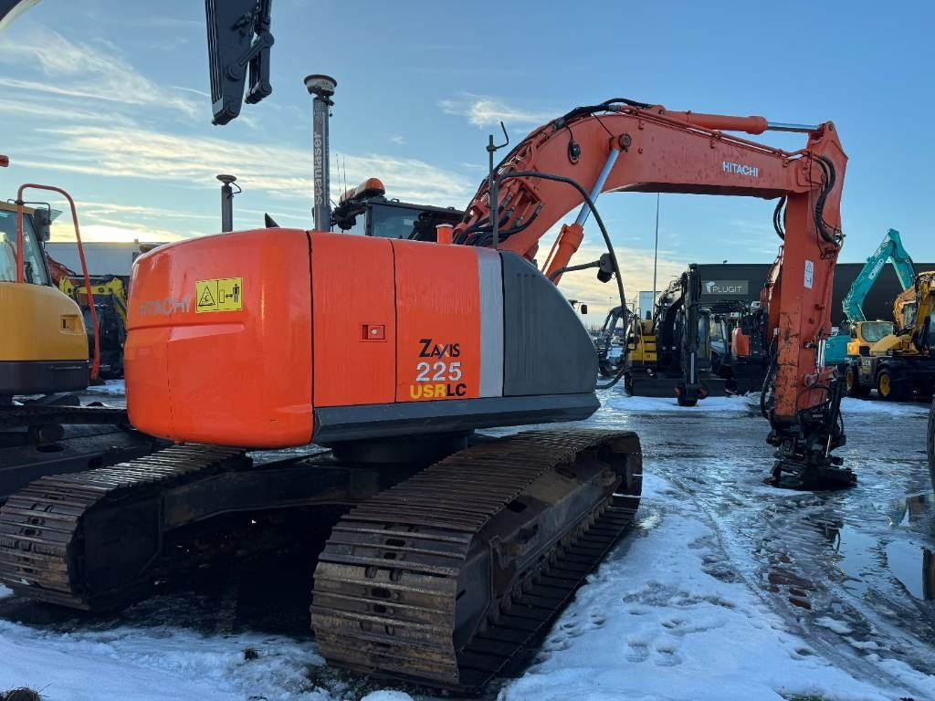 Hitachi ZX225USRLC-3 PYÖRITTÄJÄLLÄ - Ερπυστριοφόρος εκσκαφέας: φωτογραφία 4 Hitachi ZX225USRLC-3 PYÖRITTÄJÄLLÄ - Ερπυστριοφόρος εκσκαφέας: φωτογραφία 4