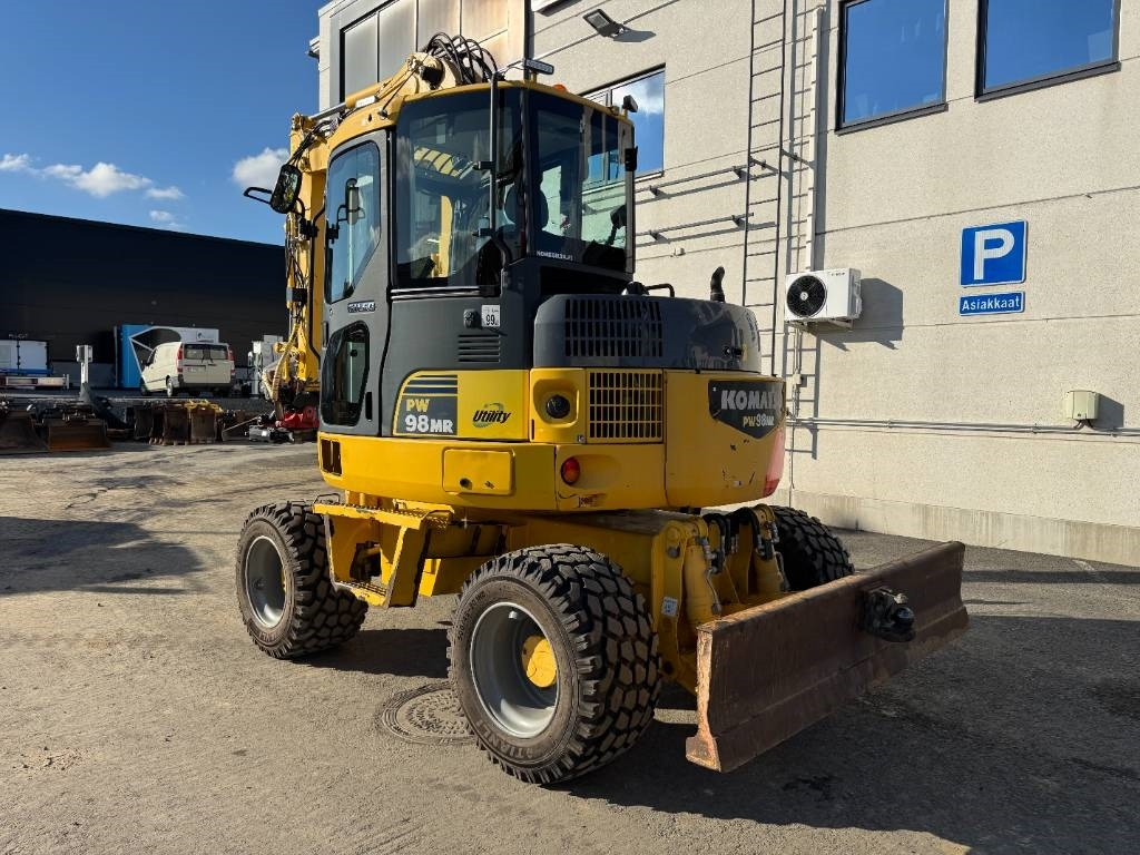 Komatsu PW 98 MR-6 - Τροχοφόρος εκσκαφέας: φωτογραφία 3 Komatsu PW 98 MR-6 - Τροχοφόρος εκσκαφέας: φωτογραφία 3