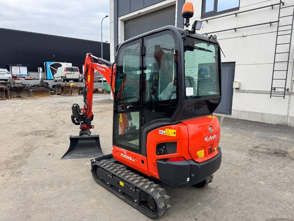Kubota KX 019-4  - Μίνι εκσκαφέας: φωτογραφία 3 Kubota KX 019-4  - Μίνι εκσκαφέας: φωτογραφία 3
