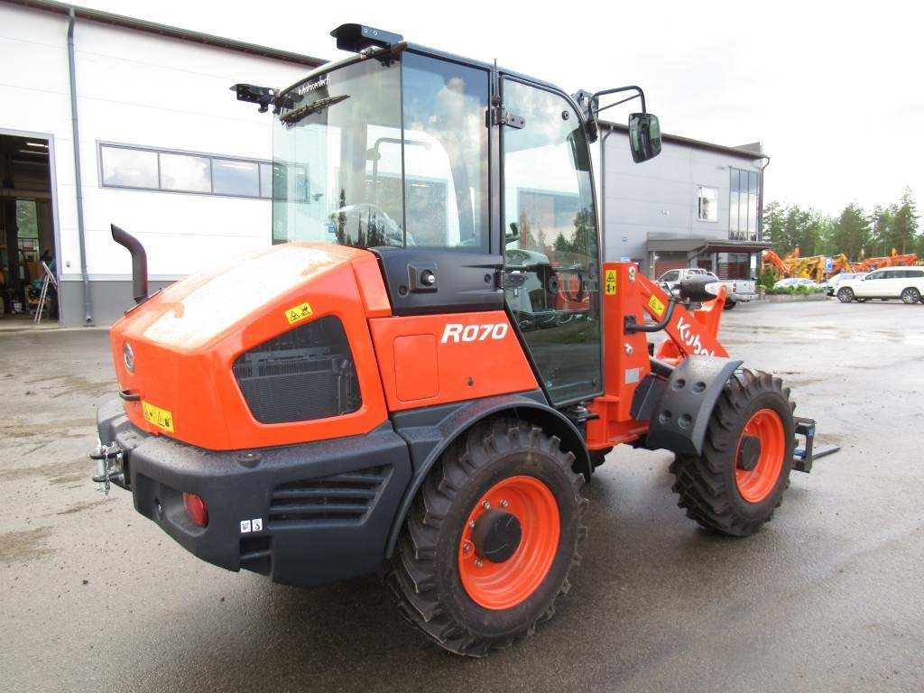 Kubota R070W UUTUUSMALLI - Ελαστιχοφόρος φορτωτής: φωτογραφία 5 Kubota R070W UUTUUSMALLI - Ελαστιχοφόρος φορτωτής: φωτογραφία 5