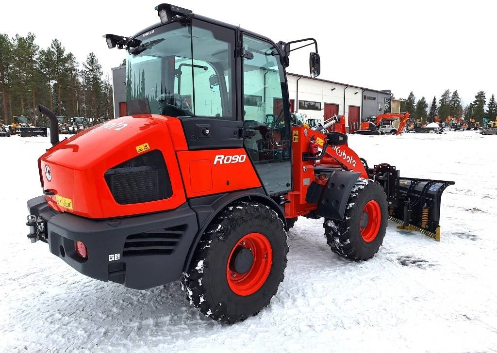 Kubota R090 TALVIPAKETILLA  - Ελαστιχοφόρος φορτωτής: φωτογραφία 5 Kubota R090 TALVIPAKETILLA  - Ελαστιχοφόρος φορτωτής: φωτογραφία 5