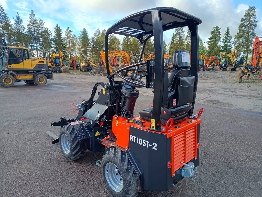 Kubota RT105-2 TELEPUOMI  - Σπαστός φορτωτής: φωτογραφία 5 Kubota RT105-2 TELEPUOMI  - Σπαστός φορτωτής: φωτογραφία 5