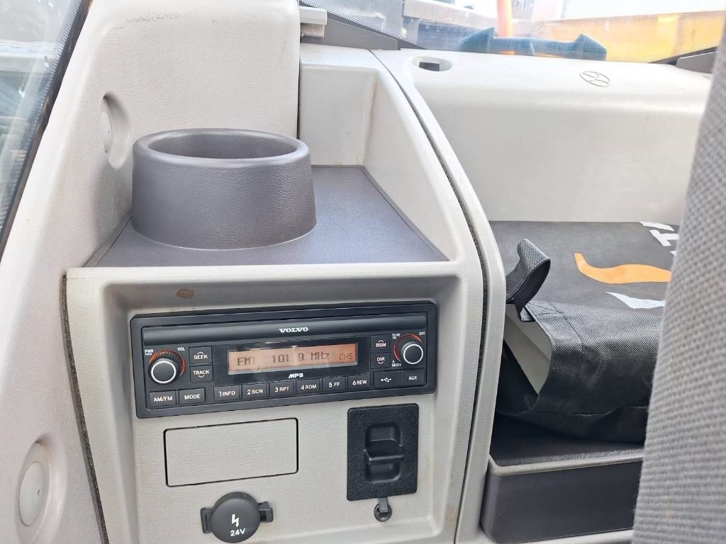 Μίσθωση Volvo EC140ELM -SUOALUSTA-  Volvo EC140ELM -SUOALUSTA-: φωτογραφία 13
