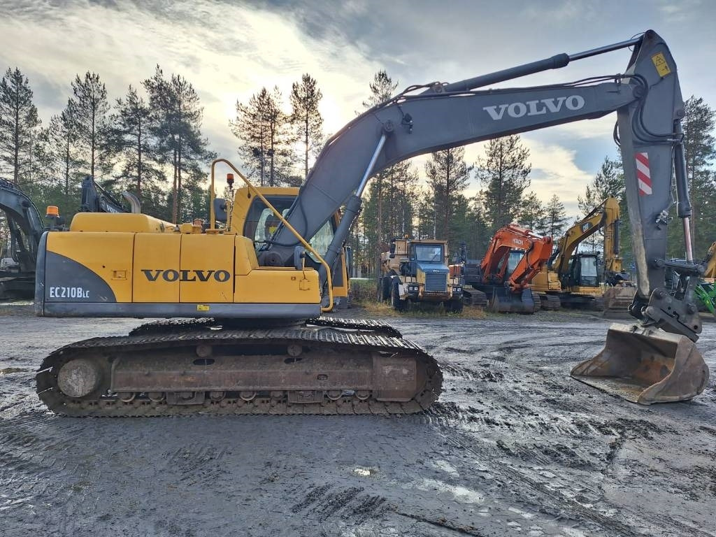 Volvo EC210BLC KALLISTUVA LUISKAKAUHA - Ερπυστριοφόρος εκσκαφέας: φωτογραφία 5 Volvo EC210BLC KALLISTUVA LUISKAKAUHA - Ερπυστριοφόρος εκσκαφέας: φωτογραφία 5