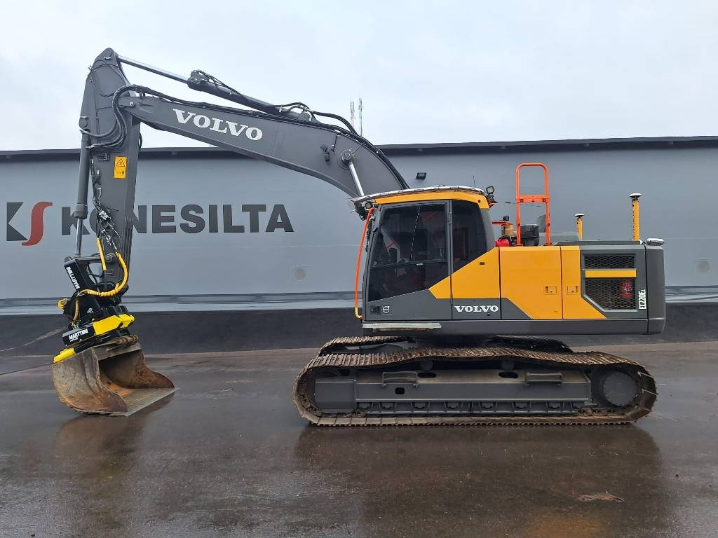 Volvo EC220EL HUIPPUVARUSTEILLA  - Ερπυστριοφόρος εκσκαφέας: φωτογραφία 1 Volvo EC220EL HUIPPUVARUSTEILLA  - Ερπυστριοφόρος εκσκαφέας: φωτογραφία 1