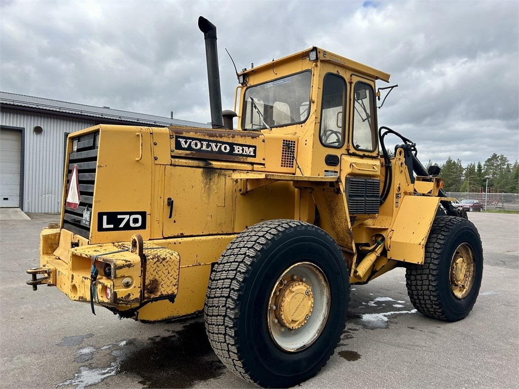 Volvo L 70 - Ελαστιχοφόρος φορτωτής: φωτογραφία 4 Volvo L 70 - Ελαστιχοφόρος φορτωτής: φωτογραφία 4