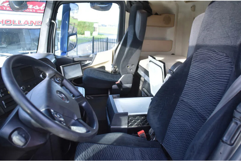 Mercedes-Benz Actros 2548 6x2/4 - EURO 6 - AIRCO - CAB HEATER - 2 BEDS - DIFF. LOCK - GOOD CONDITION - - Τράκτορας: φωτογραφία 5 Mercedes-Benz Actros 2548 6x2/4 - EURO 6 - AIRCO - CAB HEATER - 2 BEDS - DIFF. LOCK - GOOD CONDITION - - Τράκτορας: φωτογραφία 5