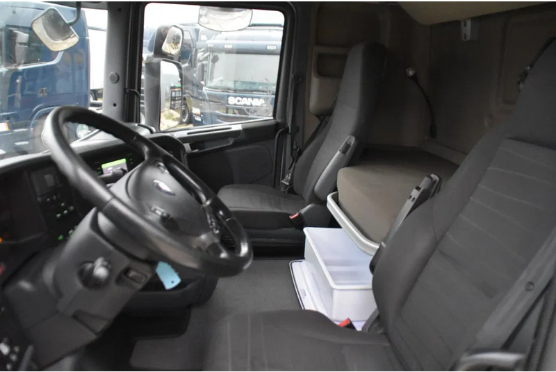 Scania R450 HL 4x2MNB - CROWN EDITION - ADR FL - SCR ONLY - RETARDER - FULL AIR - PTO - NAVI - 2 BEDS - XENON - - Τράκτορας: φωτογραφία 5 Scania R450 HL 4x2MNB - CROWN EDITION - ADR FL - SCR ONLY - RETARDER - FULL AIR - PTO - NAVI - 2 BEDS - XENON - - Τράκτορας: φωτογραφία 5