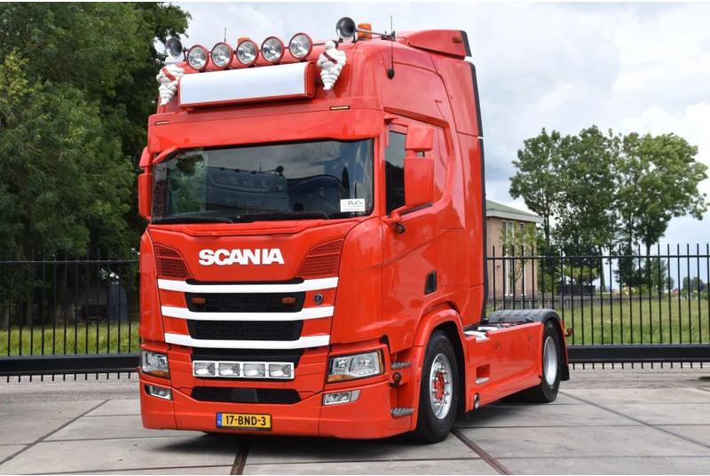 Scania R450 NGS 4x2NB - RETARDER - NEW TACHO - FULL AIR - PARK. AIRCO - PTO - LEATHER SEATS - 2 x FUEL TANKS - EXCELLENT CONDITION - - Τράκτορας: φωτογραφία 1 Scania R450 NGS 4x2NB - RETARDER - NEW TACHO - FULL AIR - PARK. AIRCO - PTO - LEATHER SEATS - 2 x FUEL TANKS - EXCELLENT CONDITION - - Τράκτορας: φωτογραφία 1