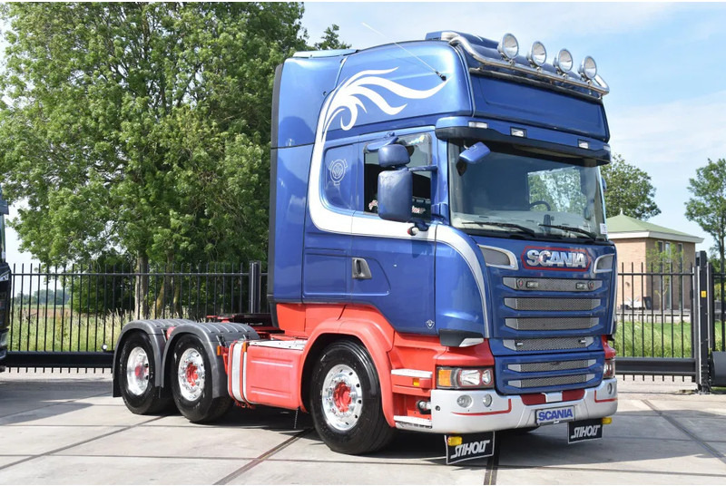 Scania R520 V8 TL 6x2/4MNB - RETARDER - FULL AIR - PARK. AIRCO - 2 x FUEL TANKS - ALCOA DURA BRIGHT - GOOD CONDITION - - Τράκτορας: φωτογραφία 1 Scania R520 V8 TL 6x2/4MNB - RETARDER - FULL AIR - PARK. AIRCO - 2 x FUEL TANKS - ALCOA DURA BRIGHT - GOOD CONDITION - - Τράκτορας: φωτογραφία 1