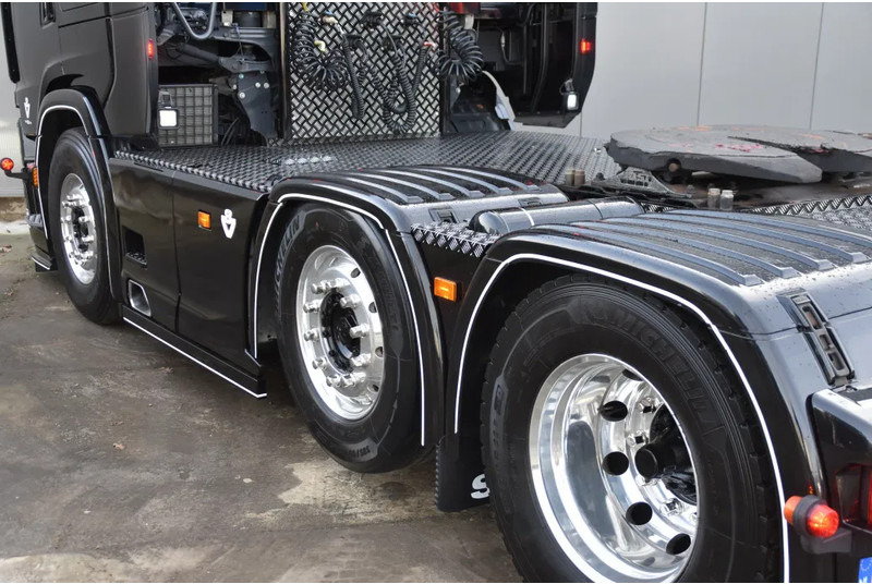Scania S650 V8 NGS 6x2/4NB - 50 YEARS - FULL AIR - RETARDER - 453 TKM - FULL OPTIONS - EXHAUST PIPE - TOP CONDITION - - Τράκτορας: φωτογραφία 4 Scania S650 V8 NGS 6x2/4NB - 50 YEARS - FULL AIR - RETARDER - 453 TKM - FULL OPTIONS - EXHAUST PIPE - TOP CONDITION - - Τράκτορας: φωτογραφία 4