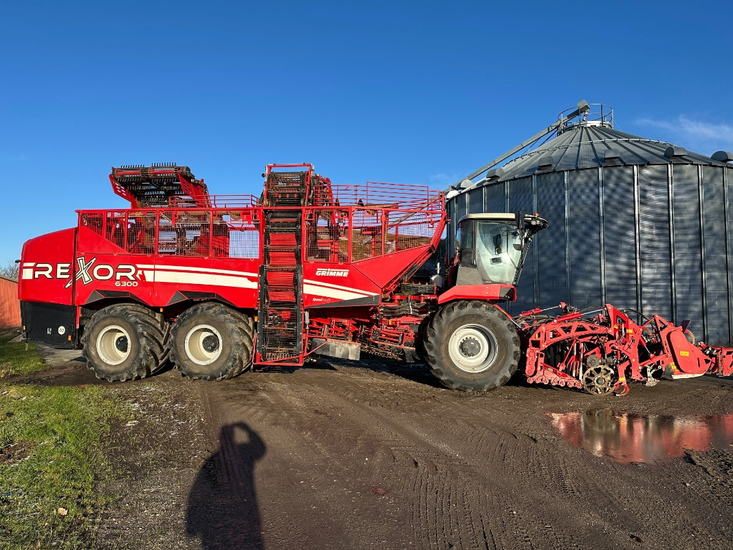 Grimme REXOR 6300 lll - Μηχανή οργώματος: φωτογραφία 1 Grimme REXOR 6300 lll - Μηχανή οργώματος: φωτογραφία 1