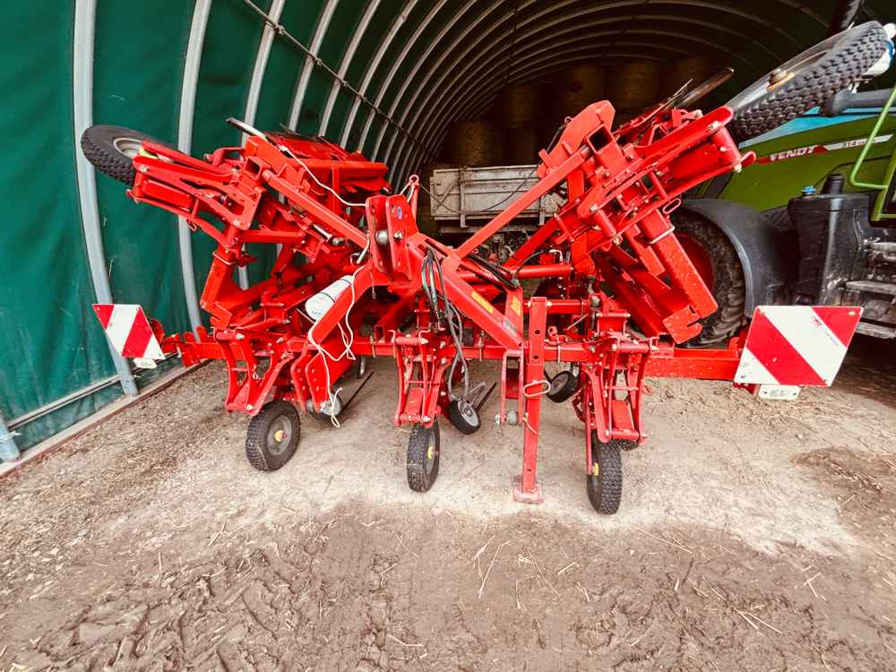 Grimme GH - Μηχανή συγκομιδής: φωτογραφία 1 Grimme GH - Μηχανή συγκομιδής: φωτογραφία 1