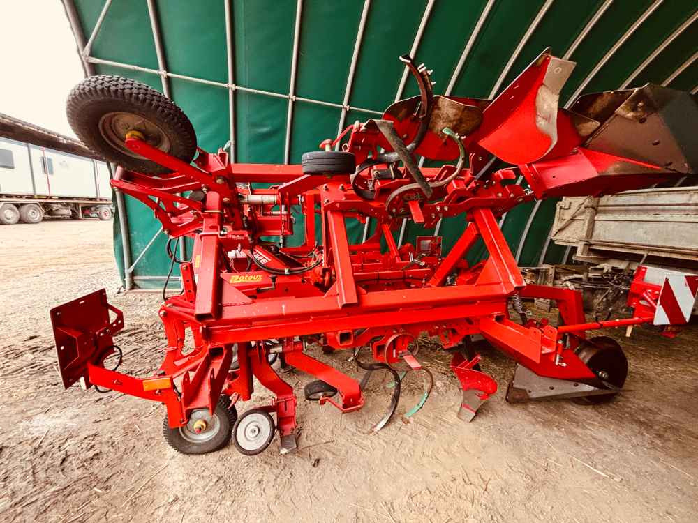 Grimme GH - Μηχανή συγκομιδής: φωτογραφία 4 Grimme GH - Μηχανή συγκομιδής: φωτογραφία 4