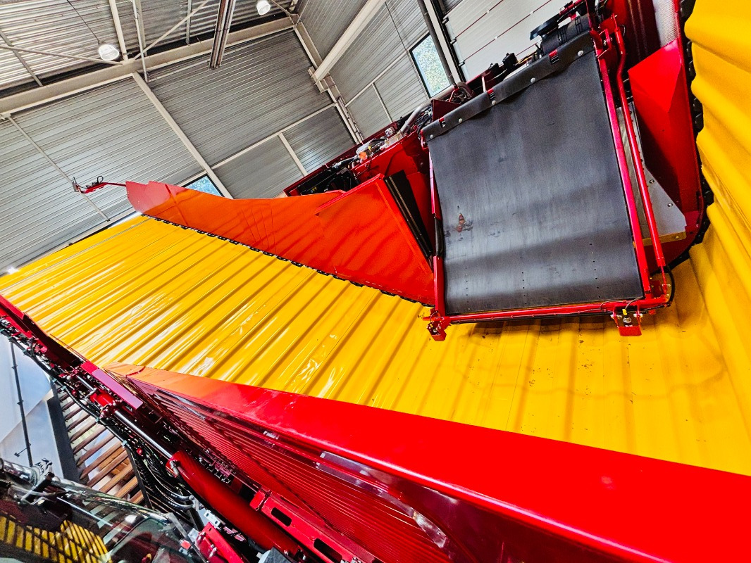 Grimme VARITRON 470 GEN III - Μηχανή συγκομιδής: φωτογραφία 2 Grimme VARITRON 470 GEN III - Μηχανή συγκομιδής: φωτογραφία 2