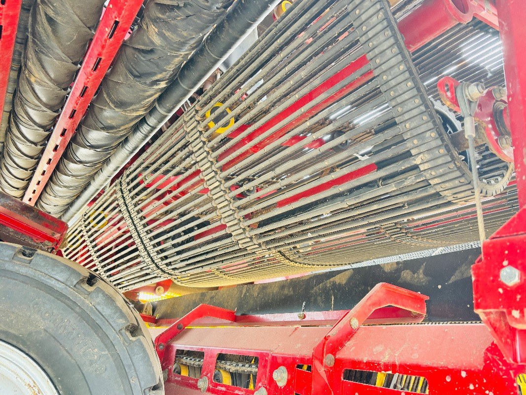 Grimme VARITRON 470 - Μηχανή συγκομιδής: φωτογραφία 4 Grimme VARITRON 470 - Μηχανή συγκομιδής: φωτογραφία 4