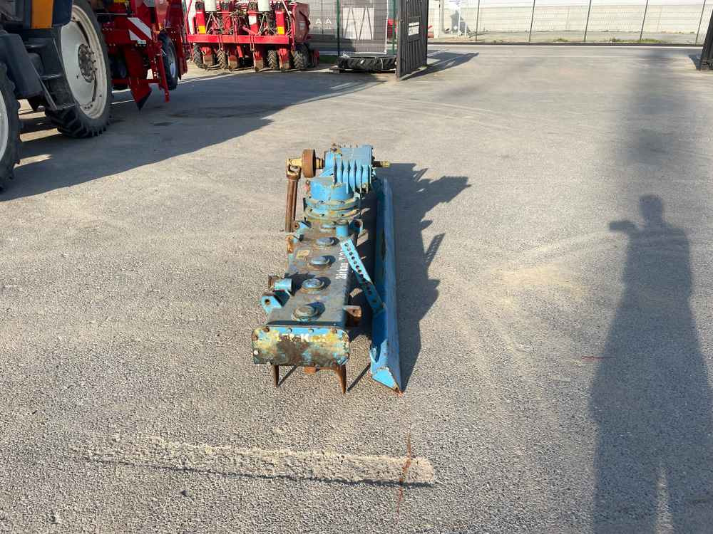 Lemken Zirkon 7/300 - Μηχανή συγκομιδής: φωτογραφία 3 Lemken Zirkon 7/300 - Μηχανή συγκομιδής: φωτογραφία 3