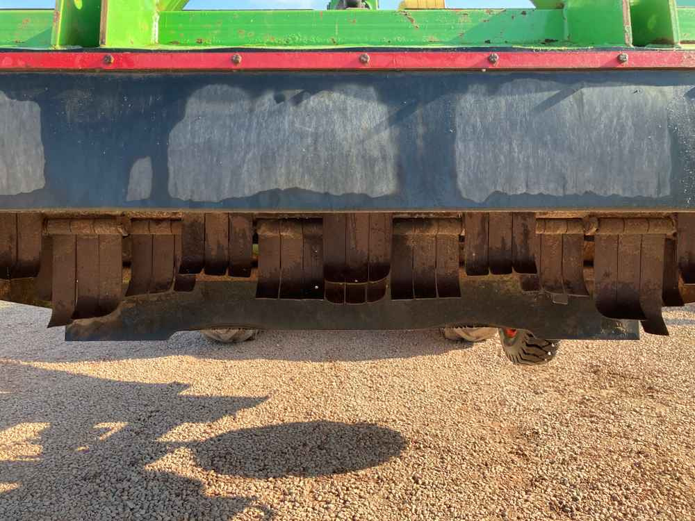 Baselier Baselier 2LKA190 2 Row Front Mounted Potato Topper - Μηχανή συγκομιδής: φωτογραφία 3 Baselier Baselier 2LKA190 2 Row Front Mounted Potato Topper - Μηχανή συγκομιδής: φωτογραφία 3