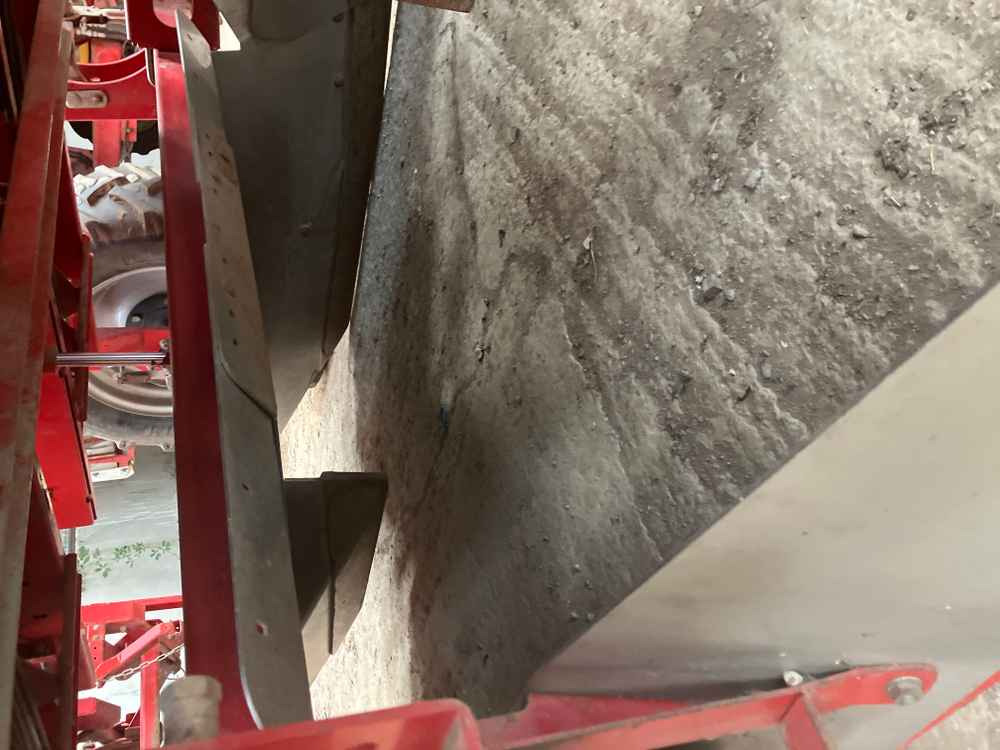 Grimme GB 215 - Μηχανή συγκομιδής: φωτογραφία 3 Grimme GB 215 - Μηχανή συγκομιδής: φωτογραφία 3