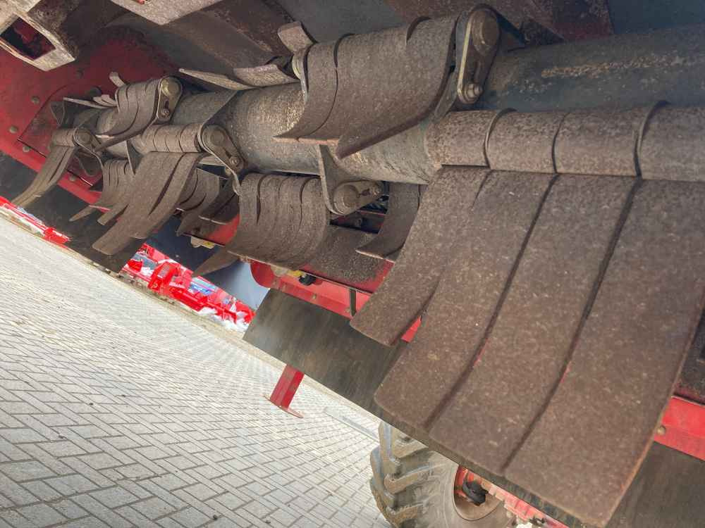 Grimme Grimme HT 210 2 Row Front Mounted Self-Propelled Topper - Μηχανή συγκομιδής: φωτογραφία 2 Grimme Grimme HT 210 2 Row Front Mounted Self-Propelled Topper - Μηχανή συγκομιδής: φωτογραφία 2